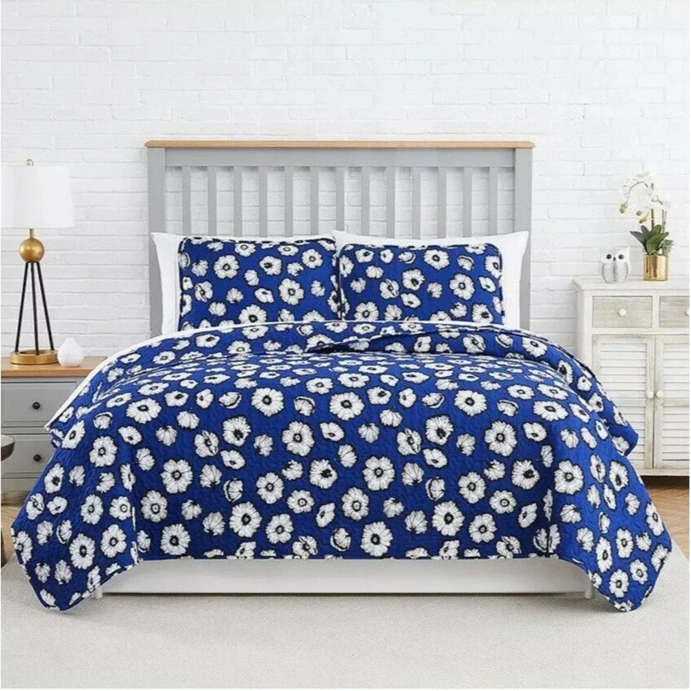 New 2 Piece Quilt Set Navy Blue & White Floral Essence Twin / Twin XL Bed Cover